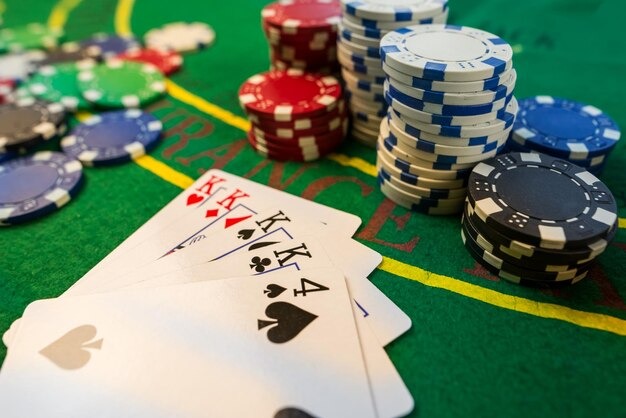 Most Played section on halototo highlighting live Dragon Tiger and popular slots